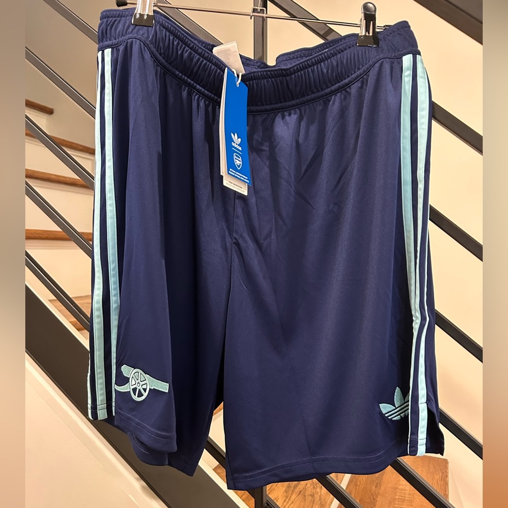 Official Arsenal Adidas Men's Soccer Navy Blue Shorts NWT